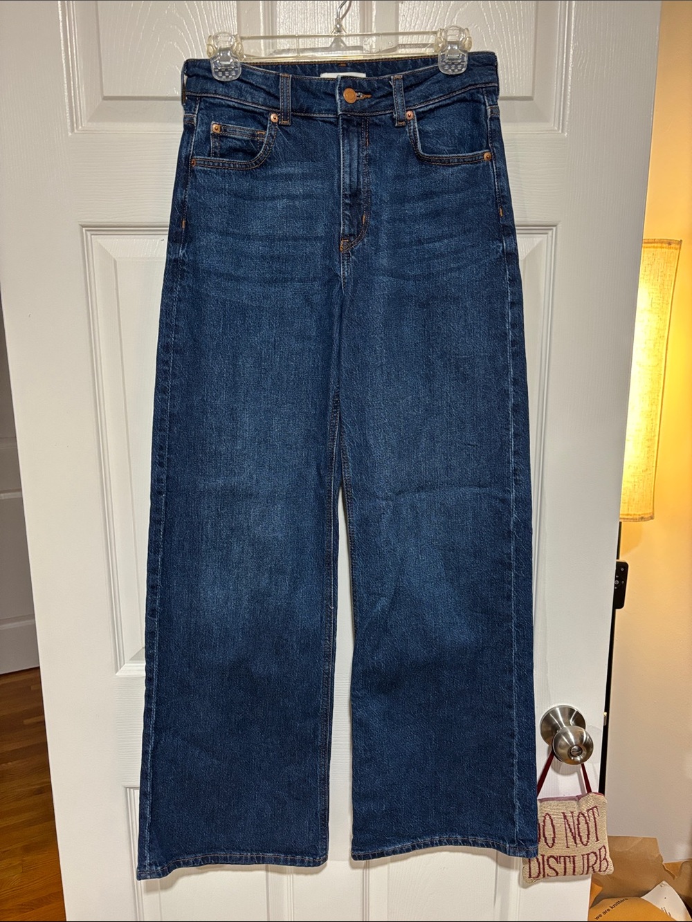 H&M Women’s 31” Inseam Denim Dark Wash High Waist Wide Leg Jeans Size 4
